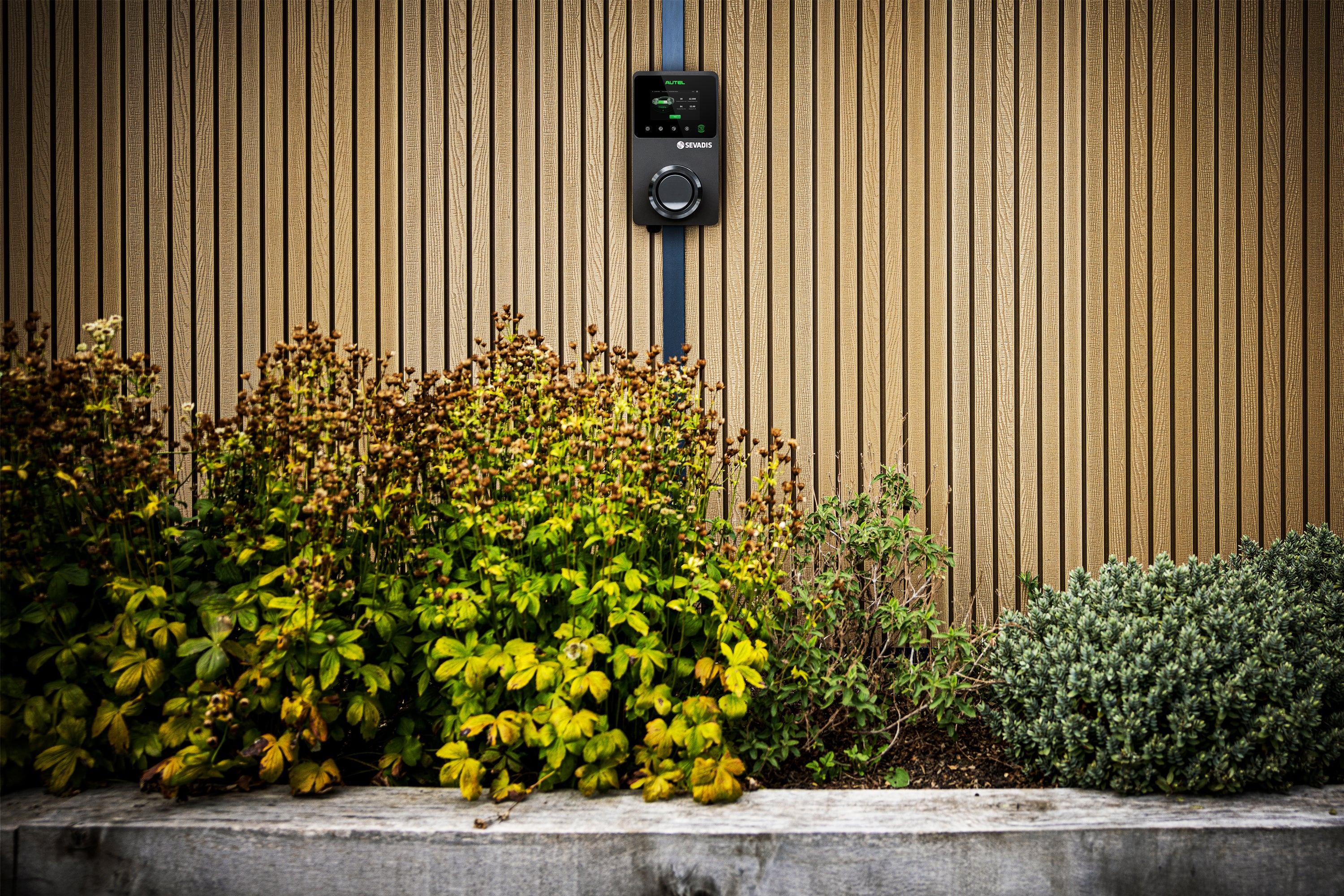 AUTEL MAXICHARGER: SOCKET | 22kW | LCD | 4G - Image 10