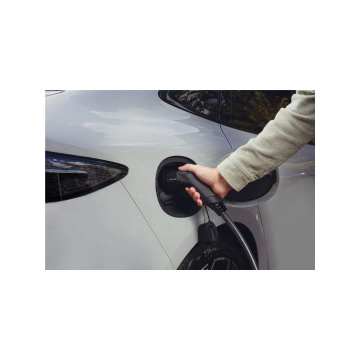EASEE CHARGING CABLE: 22KW | TYPE 2 TO TYPE 2 | 7.5M - Image 3