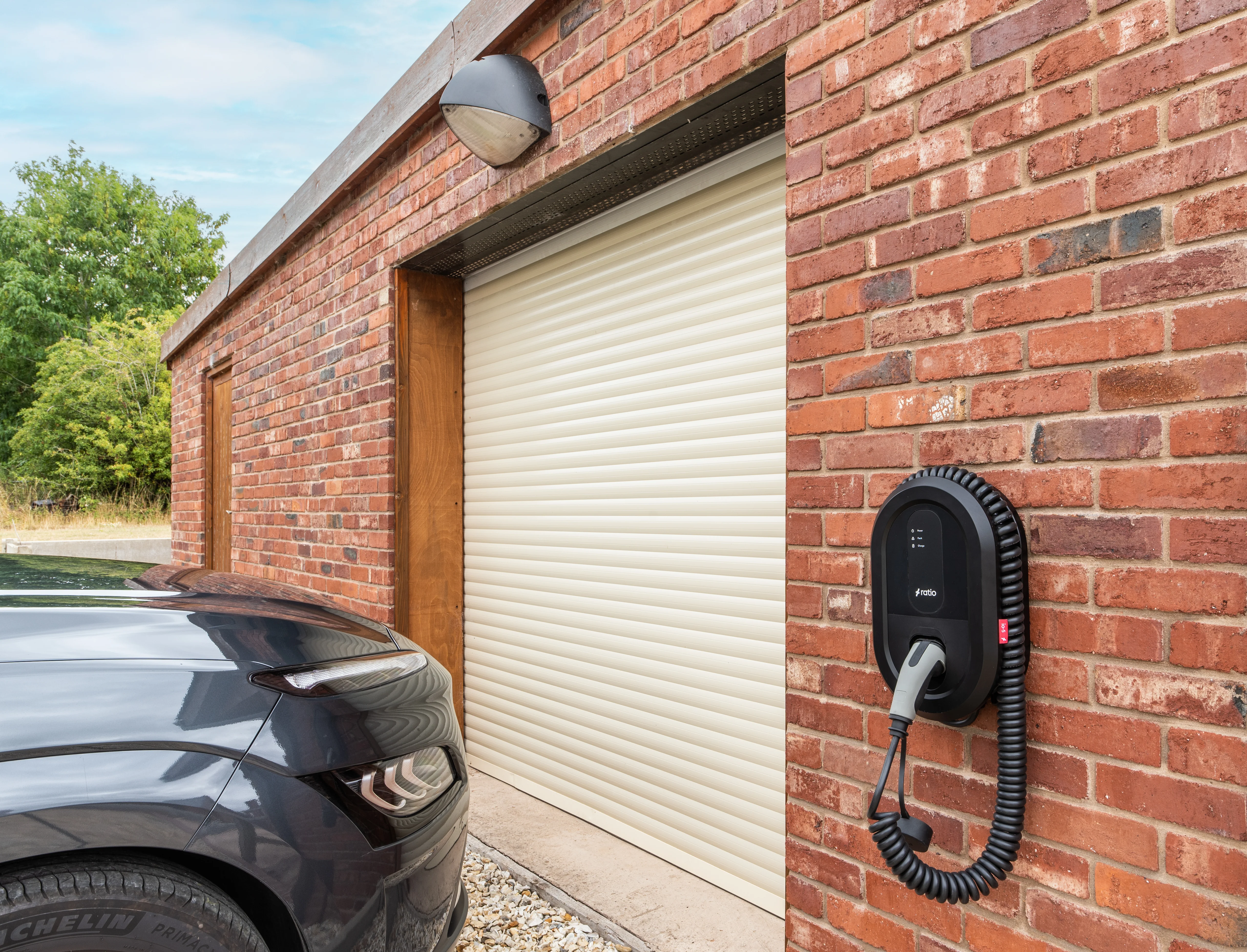 RATIO EV iO5: 7.4kW | COILED TETHERED | 4.5M - Image 10