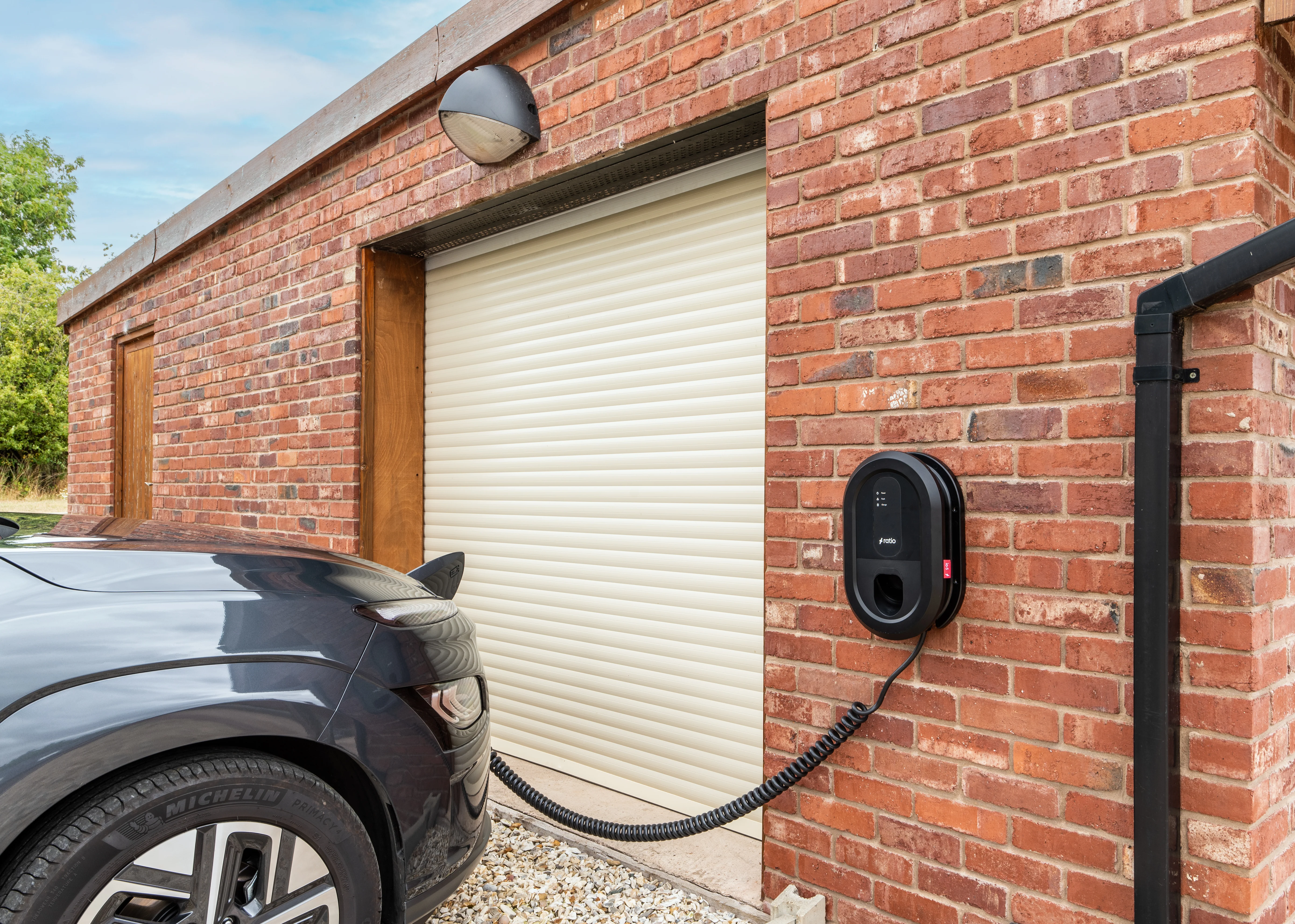 RATIO EV iO5: 7.4kW | COILED TETHERED | 4.5M - Image 20